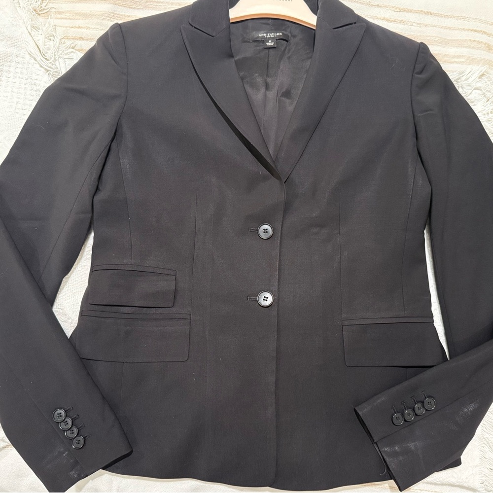 Ann Taylor Women's Two Button Black Blazer